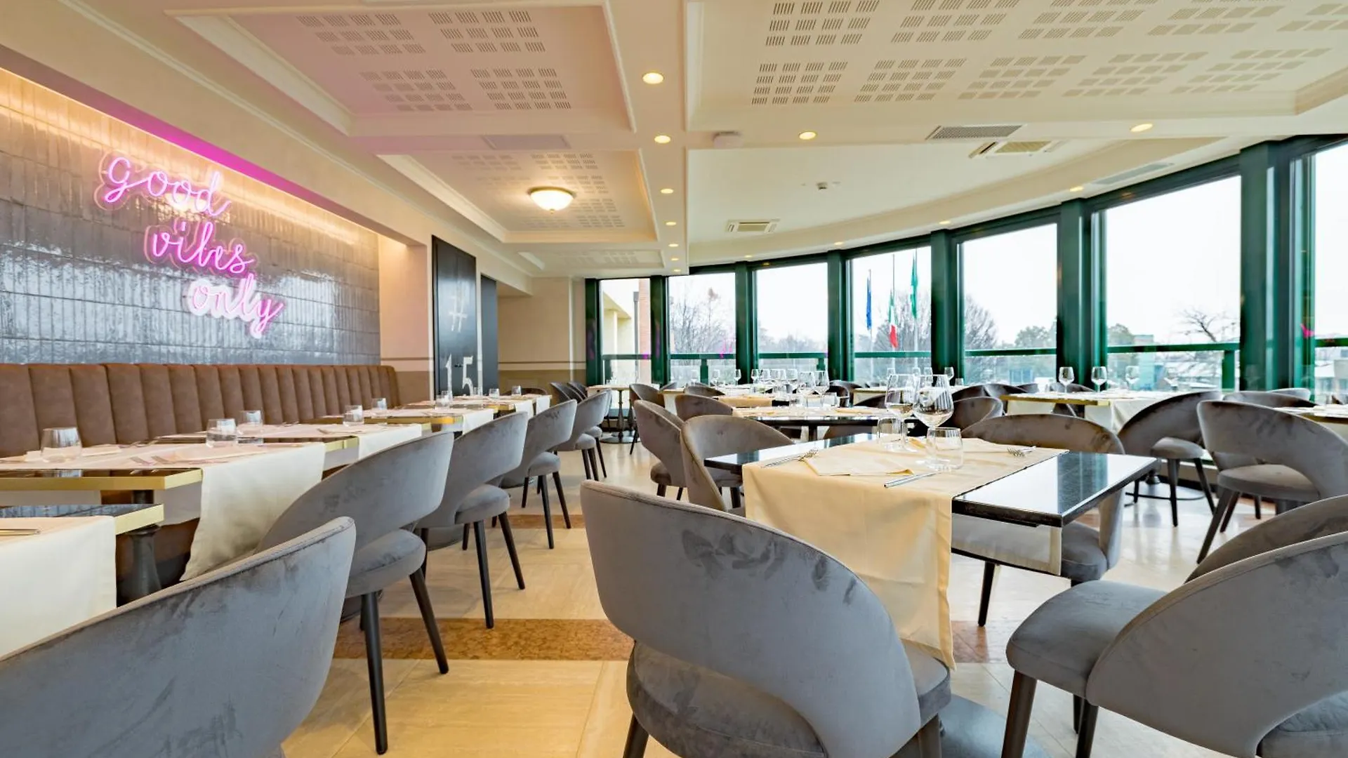 Just Hotel Saronno